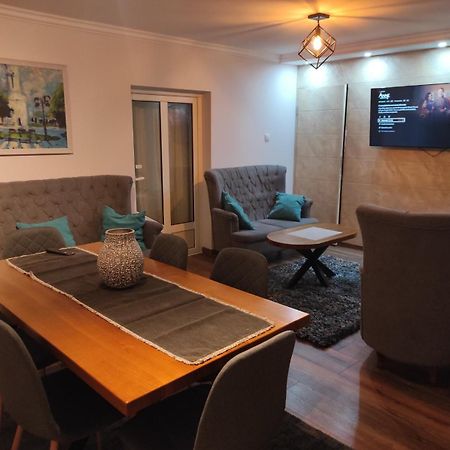Vila Mila Riverside Apartments Smederevo Værelse billede
