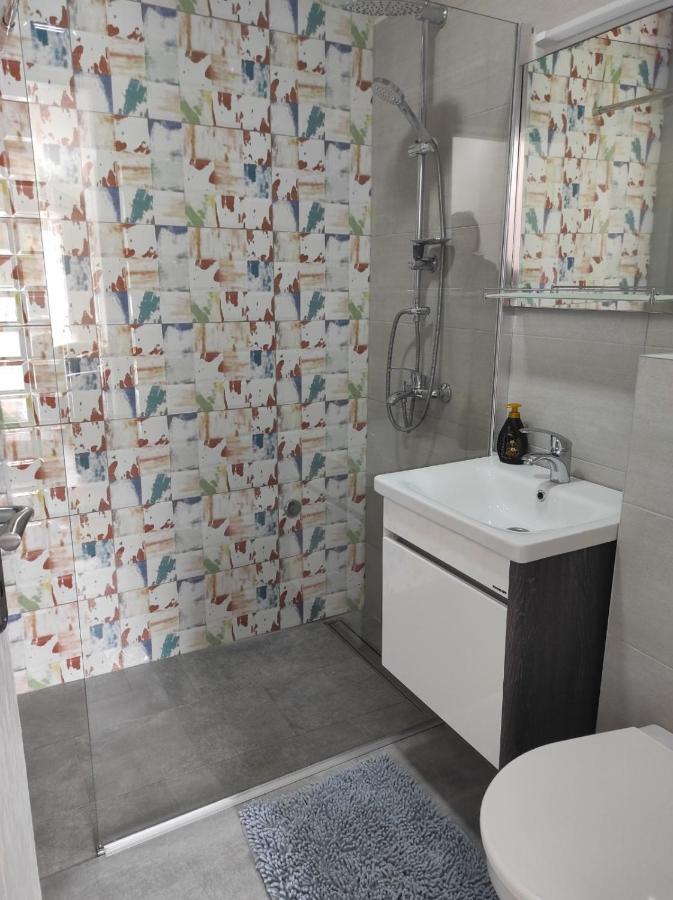 Vila Mila Riverside Apartments Smederevo Eksteriør billede