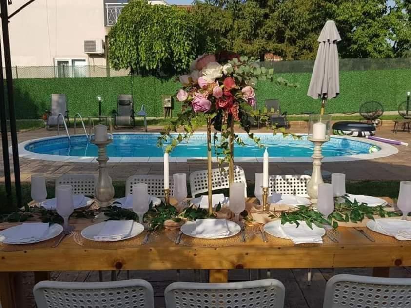 Vila Mila Riverside Apartments Smederevo Eksteriør billede