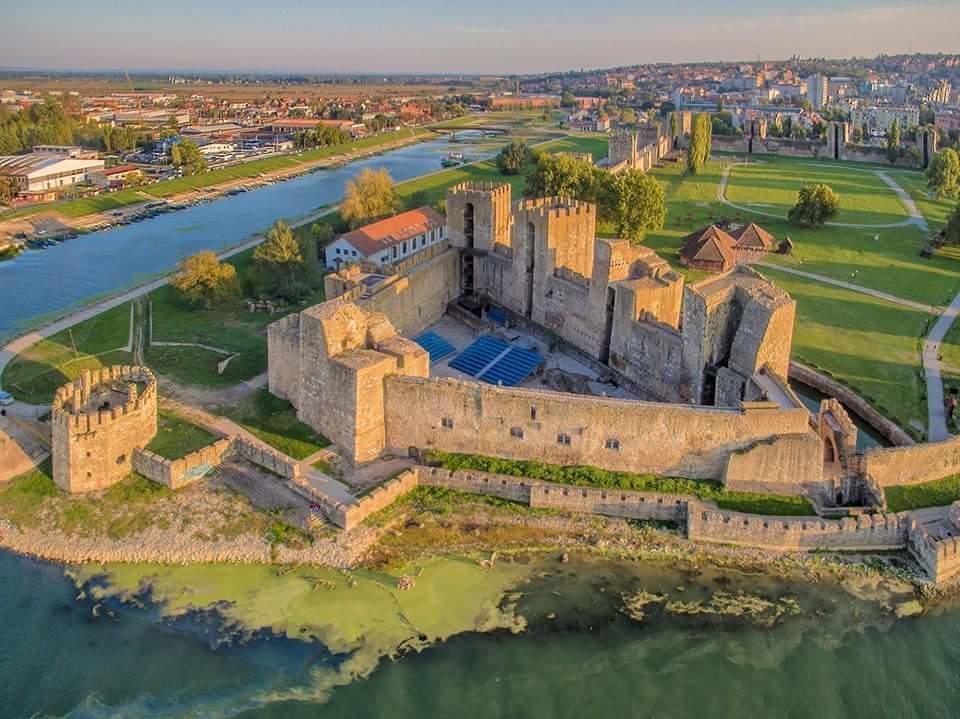 Vila Mila Riverside Apartments Smederevo Eksteriør billede